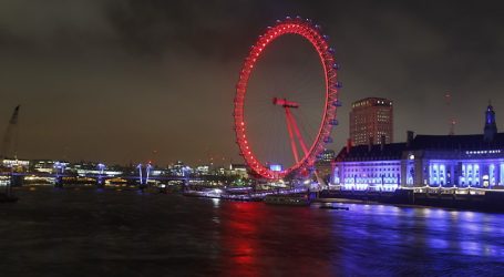 UE y Reino Unido anuncian un acuerdo para la relación post Brexit