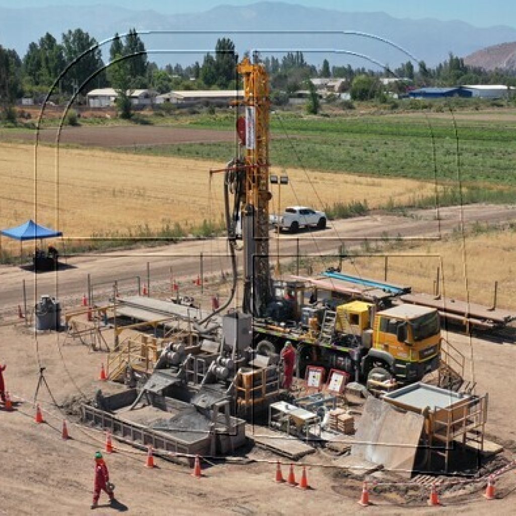 Proyecto reforzará suministro de agua potable en sector sur de Santiago