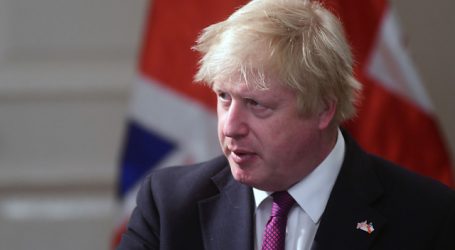 Johnson descartó cerrar las fronteras del Reino Unido por la pandemia