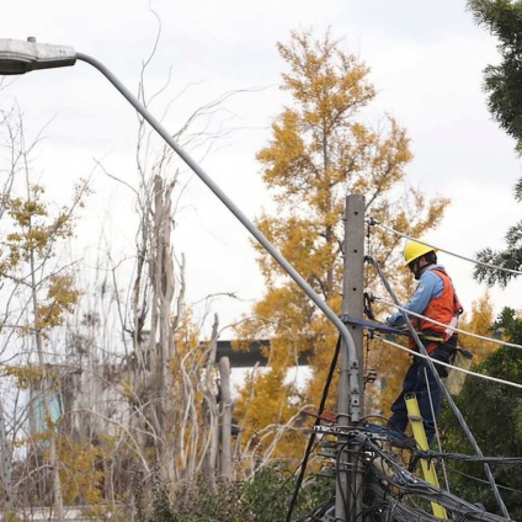 ENEL implementa plan de contingencia por "Día del Joven Combatiente"