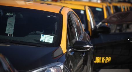 TDLC rechazó demandas de taxistas contra Uber, Cabify e Easy Taxi