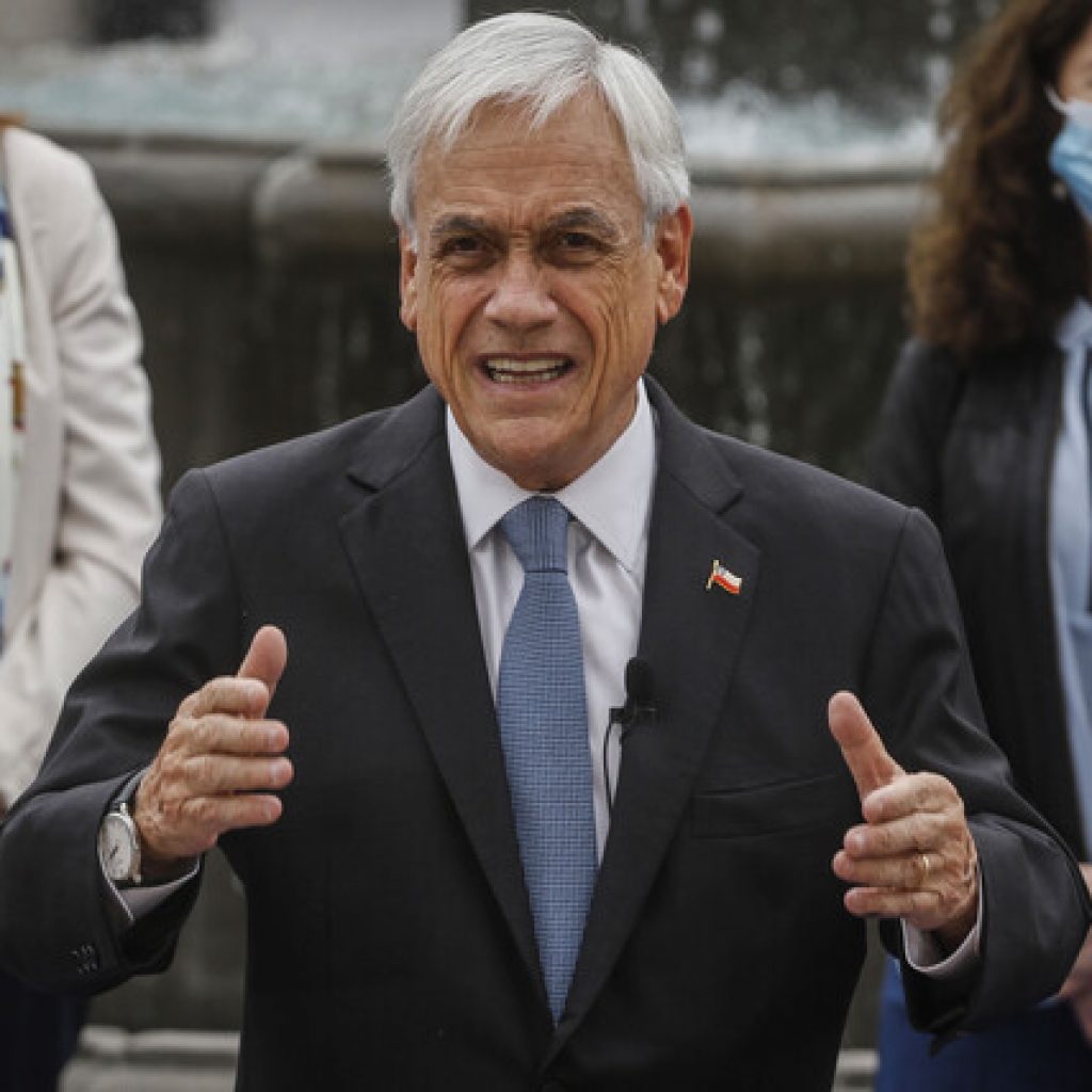 Piñera firma proyecto que crea Ministerio de Obras Públicas y Recursos Hídricos