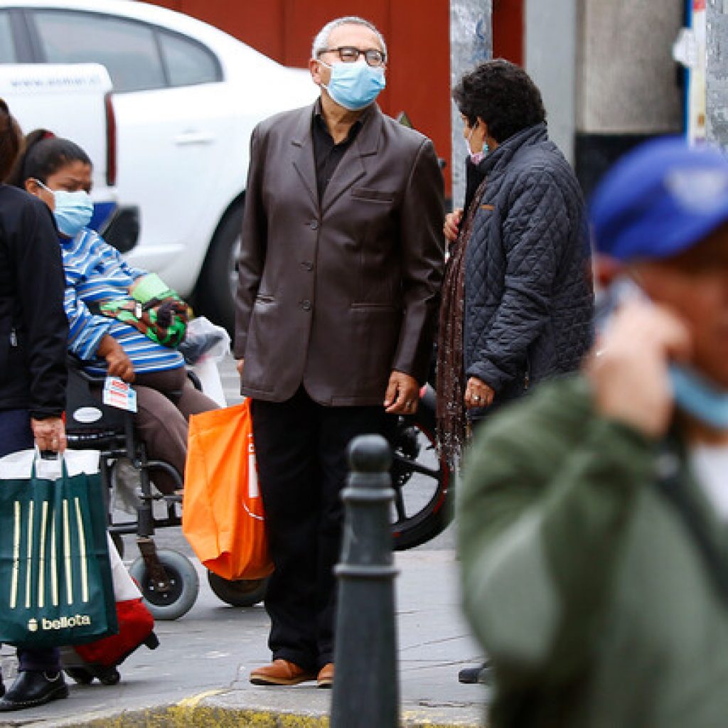 Mayores de 80 años pueden salir a comprar sin permiso de desplazamiento