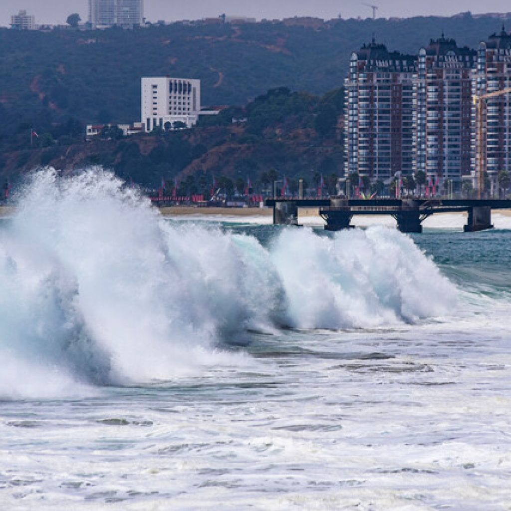 Armada emitió alerta de marejadas desde el Golfo de Penas hasta Arica