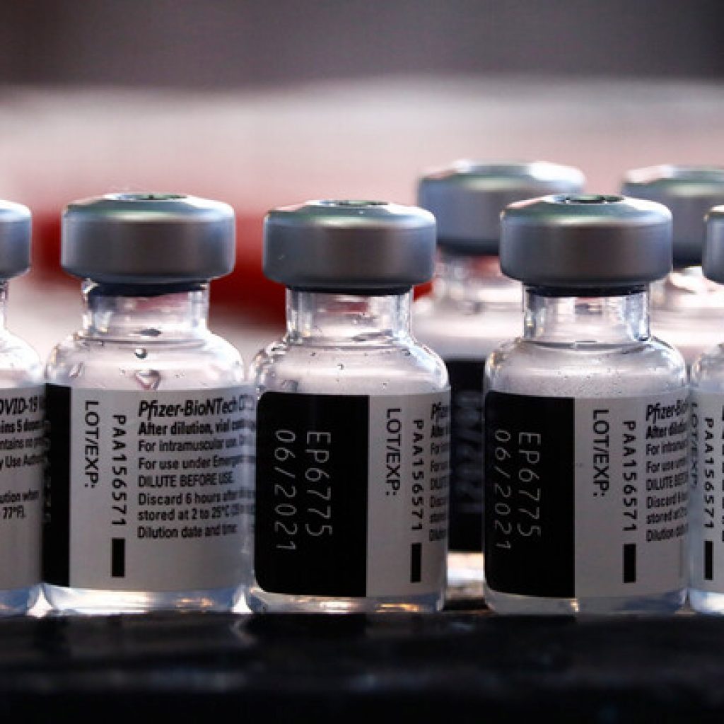 CDC de EEUU aprueban vacuna de Pfizer para menores de entre 12 y 15 años