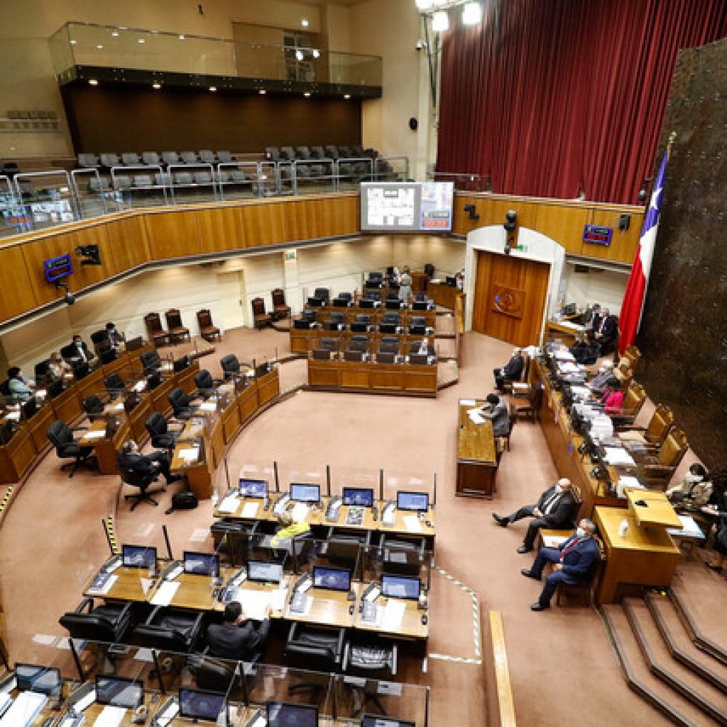 Senado aprueba bono de $200 mil para afiliados con "saldo cero" en AFP