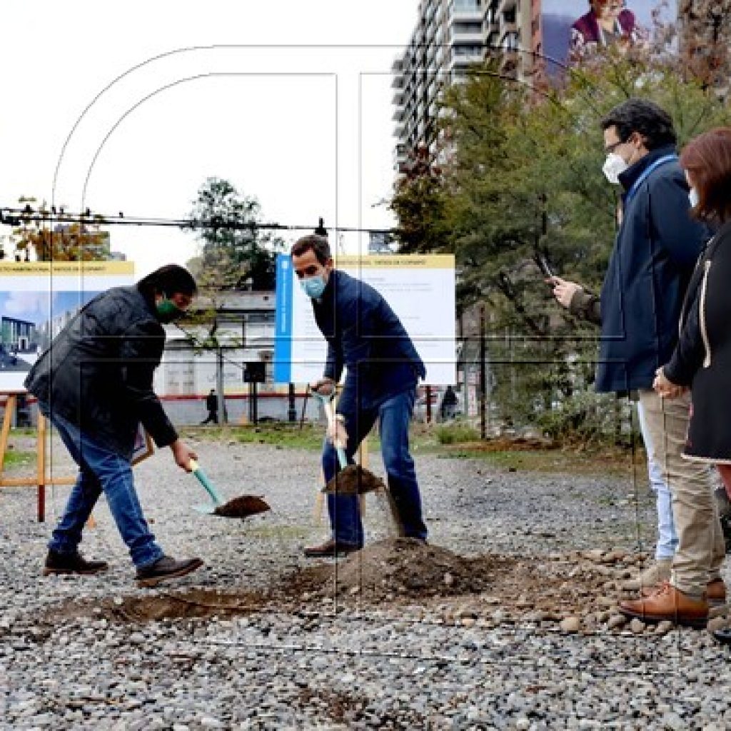 Instalan primera piedra de viviendas que beneficiarán a 84 familias de Santiago