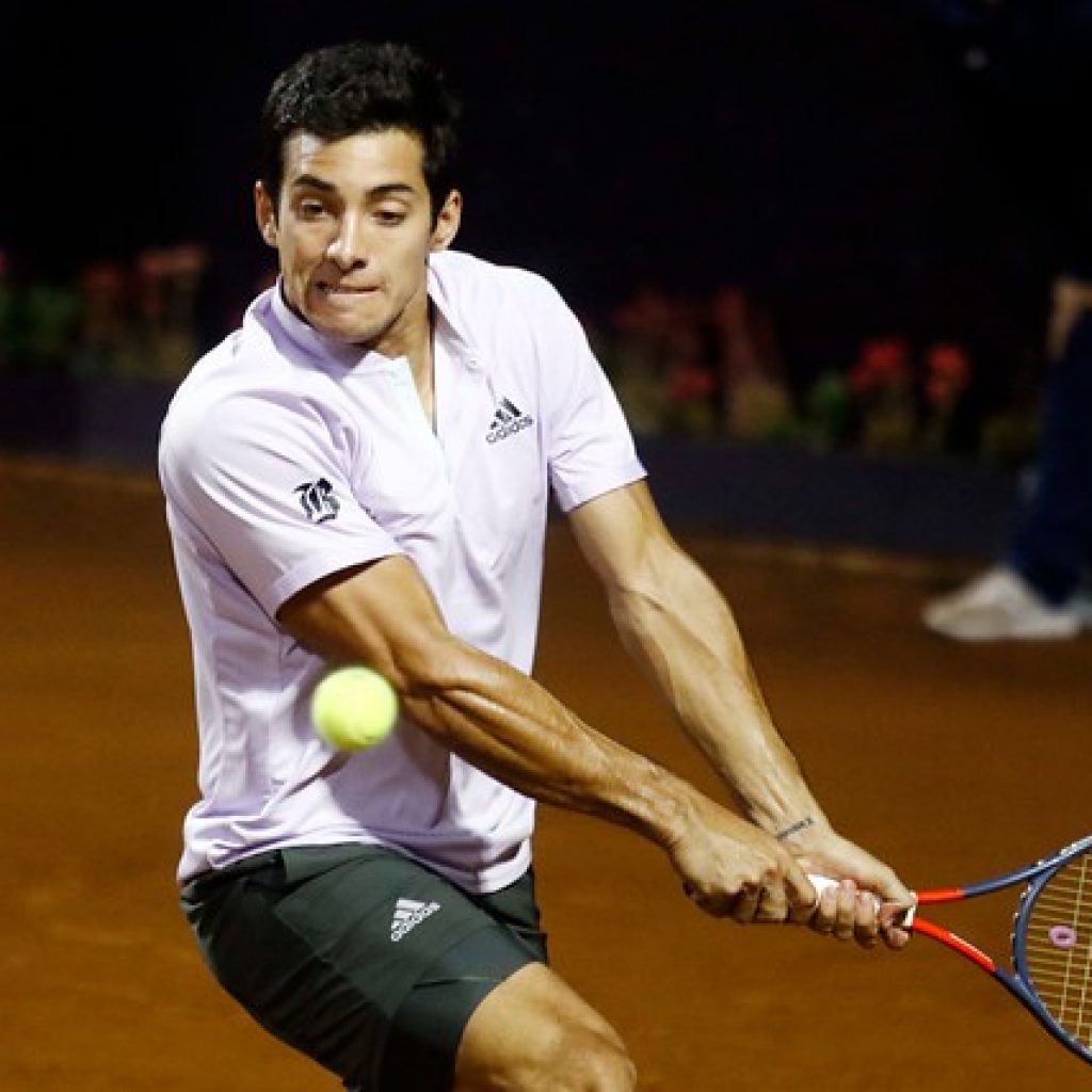 Tenis: Cristian Garin avanzó con autoridad a cuartos de final en ATP de Gstaad