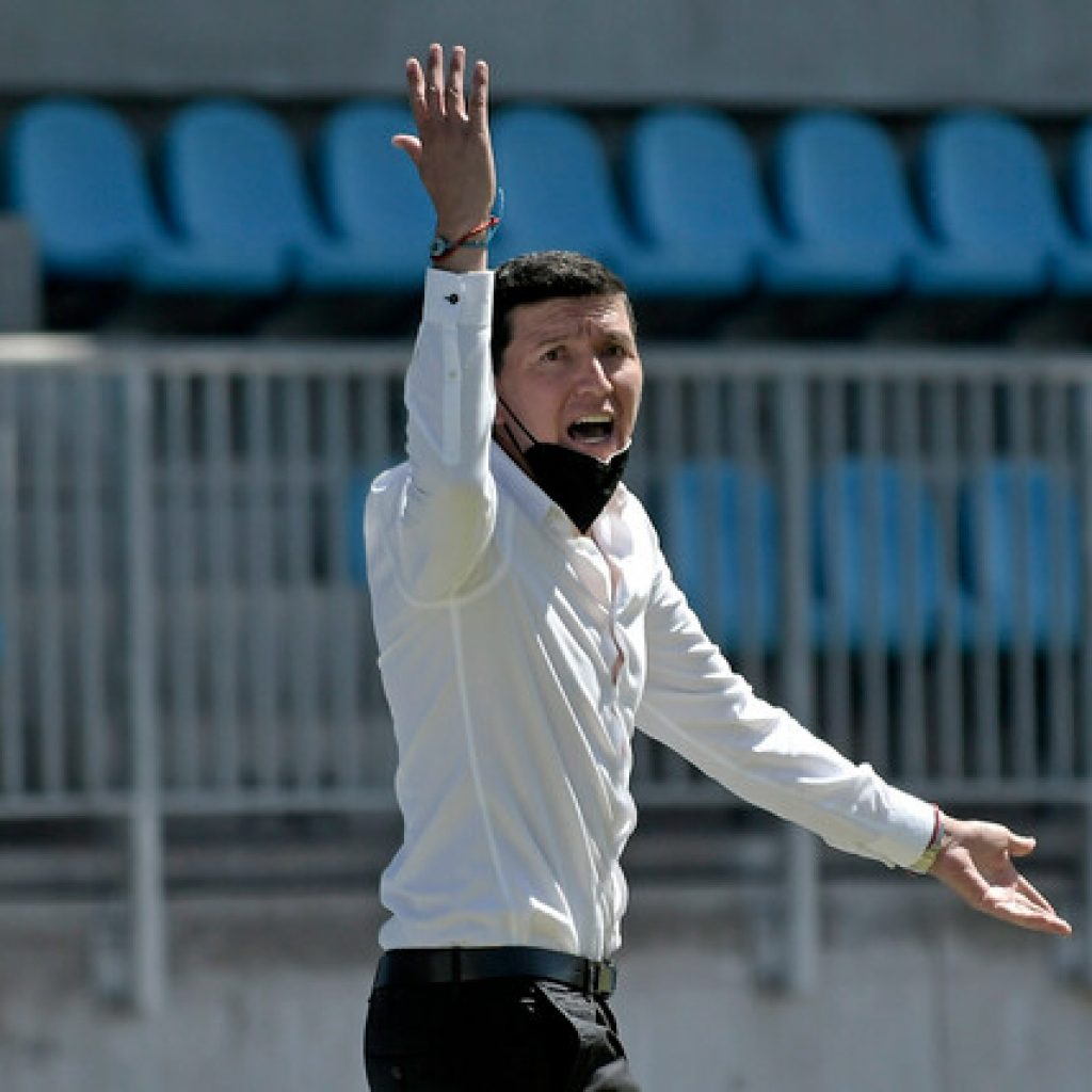 Cristian Leiva presentó su renuncia como entrenador de Deportes Iquique