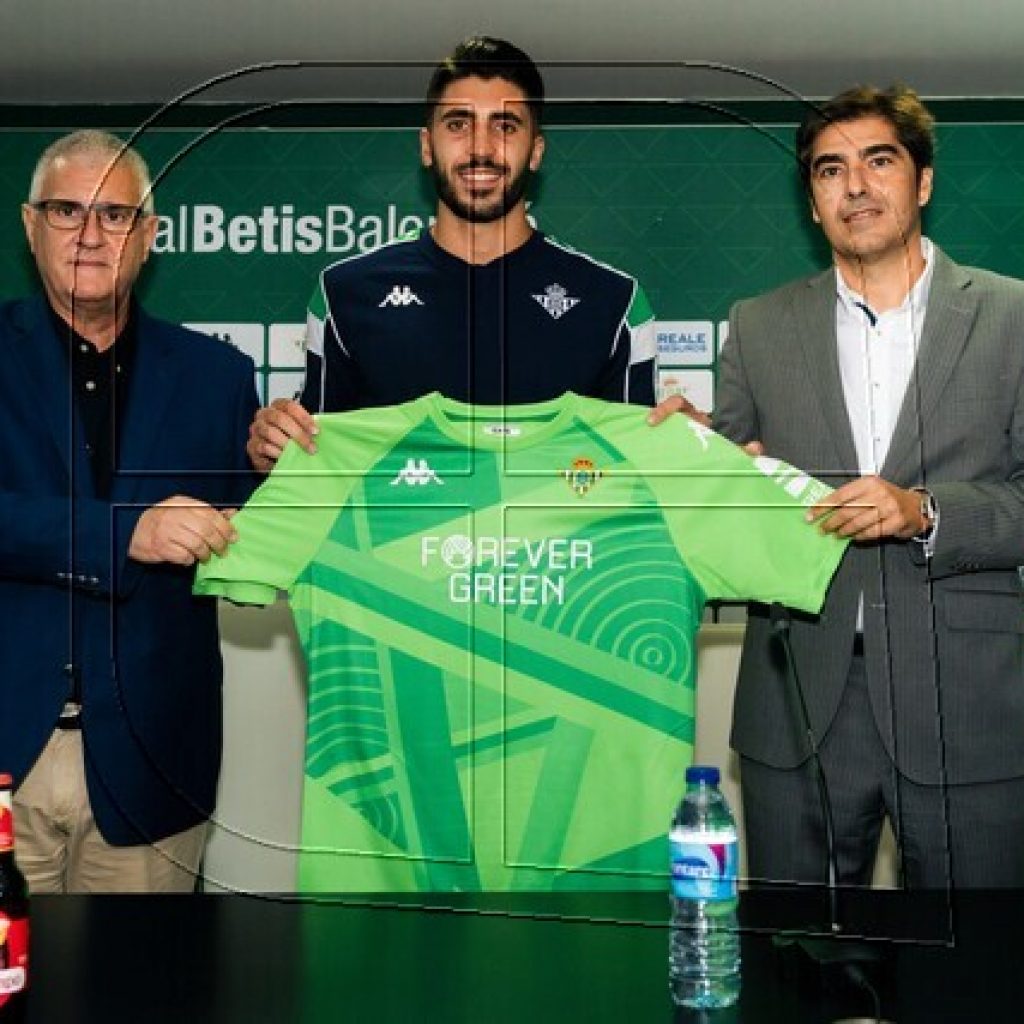 Rui Silva fue presentado como nuevo portero del Betis y alabó a Claudio Bravo