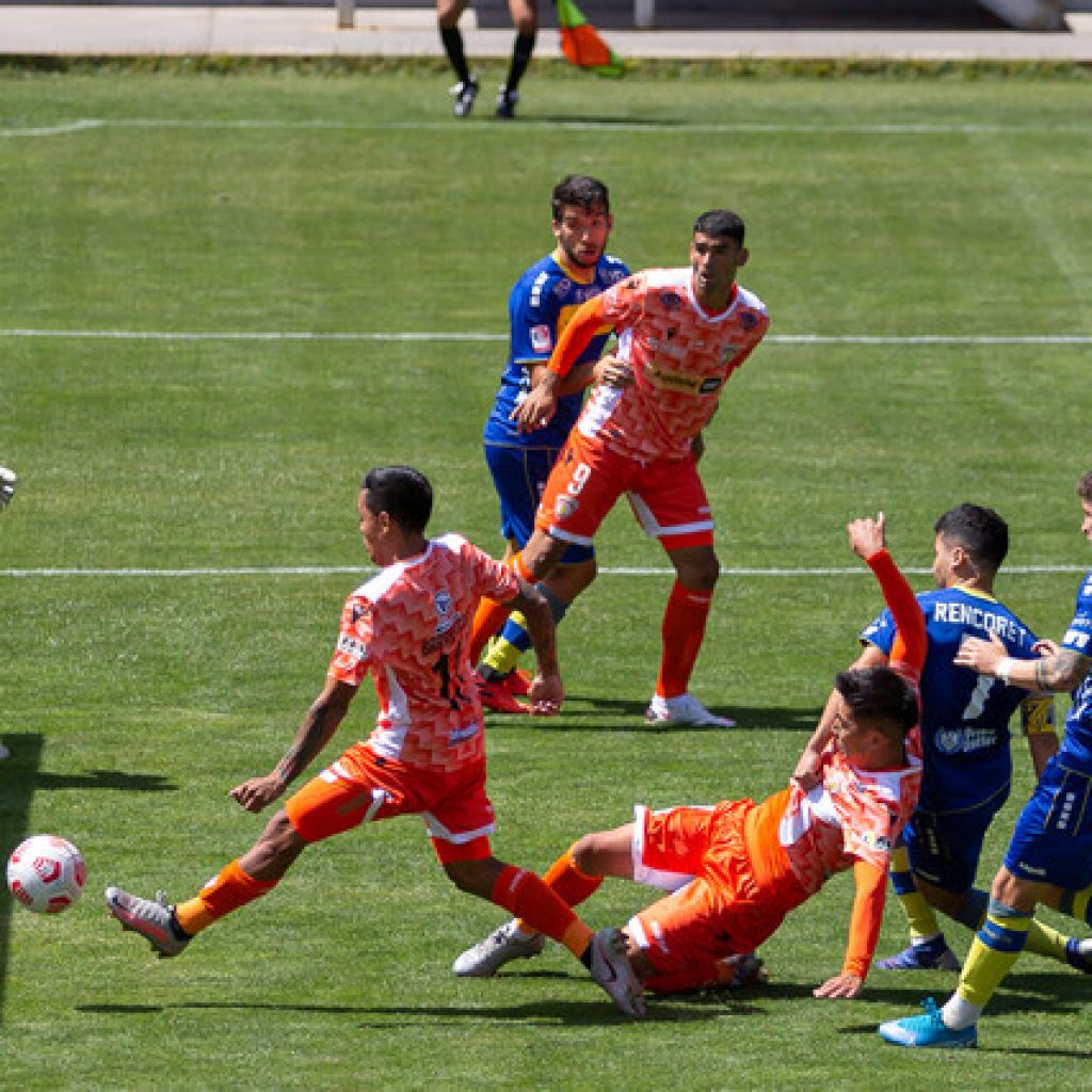 Primera B: Barnechea y Cobreloa repartieron puntos en La Pintana