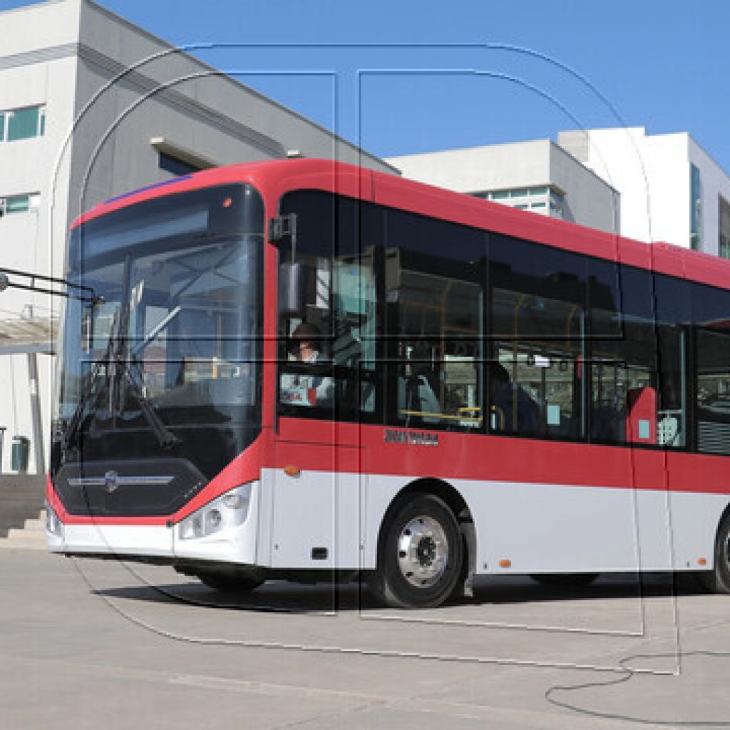 MTT busca implementar buses eléctricos entre Curauma y Valparaíso