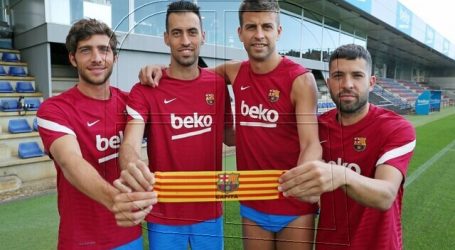 Busquets toma el relevo de Messi como primer capitán del FC Barcelona