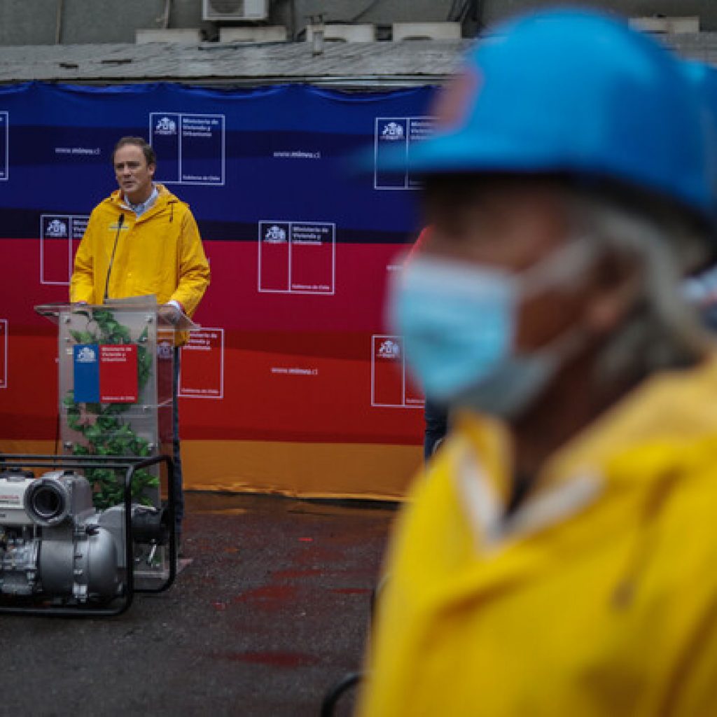 Anuncian despliegue de cuadrillas de emergencia por sistema frontal en la RM