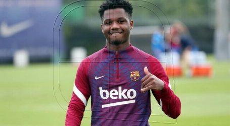 Ansu Fati regresó parcialmente a los entrenamientos del Barcelona