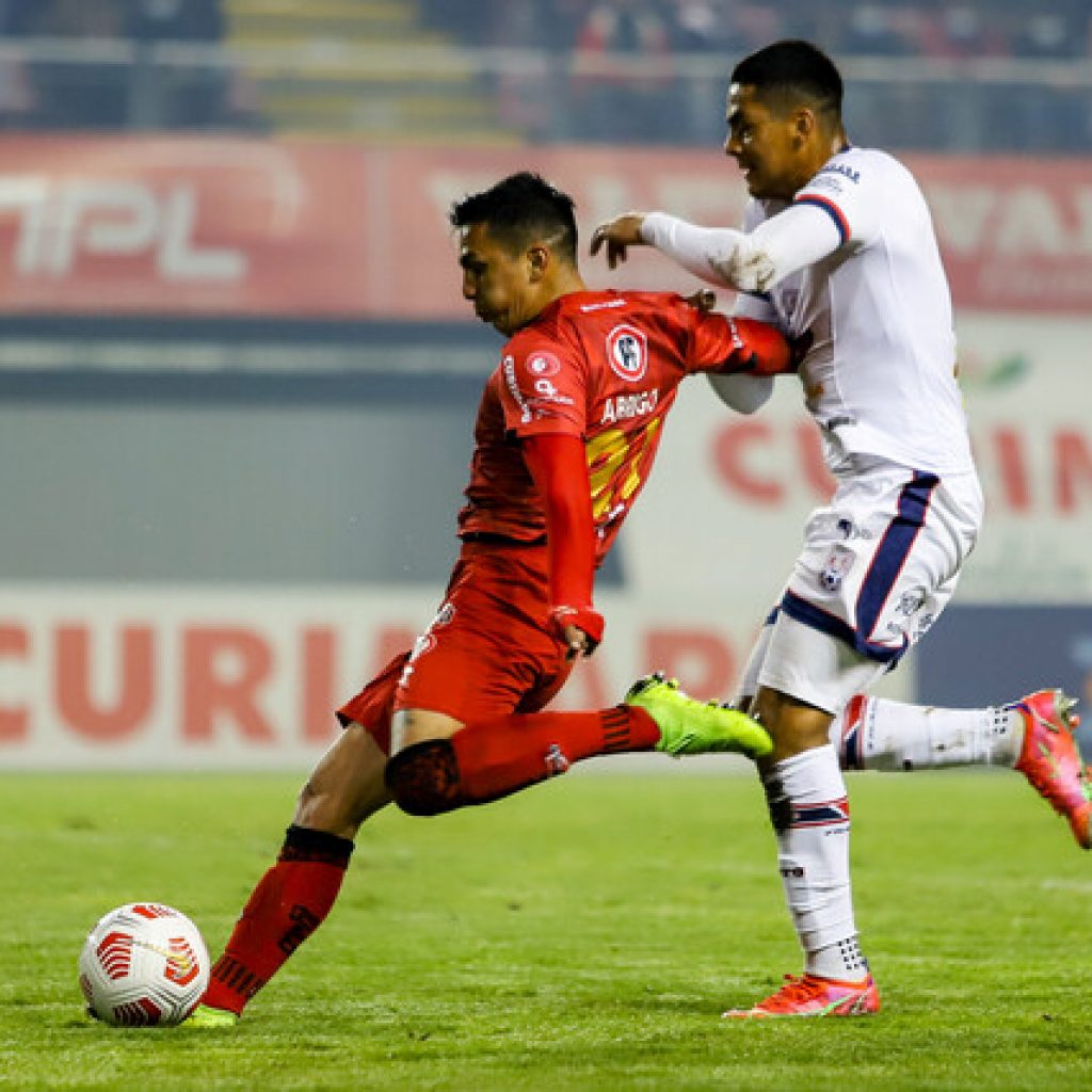 Ñublense retornó a los triunfos con un macizo 3-0 sobre Deportes Melipilla