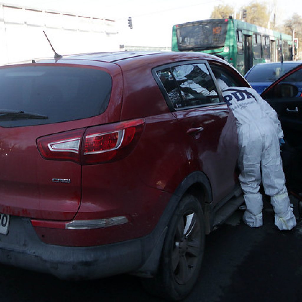 San Bernardo: Funcionario de la PDI baleó a sujetos que intentaron asaltarlo