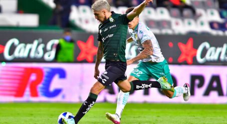 Diego Valdés fue titular en eliminación de Santos Laguna en la Leagues Cup