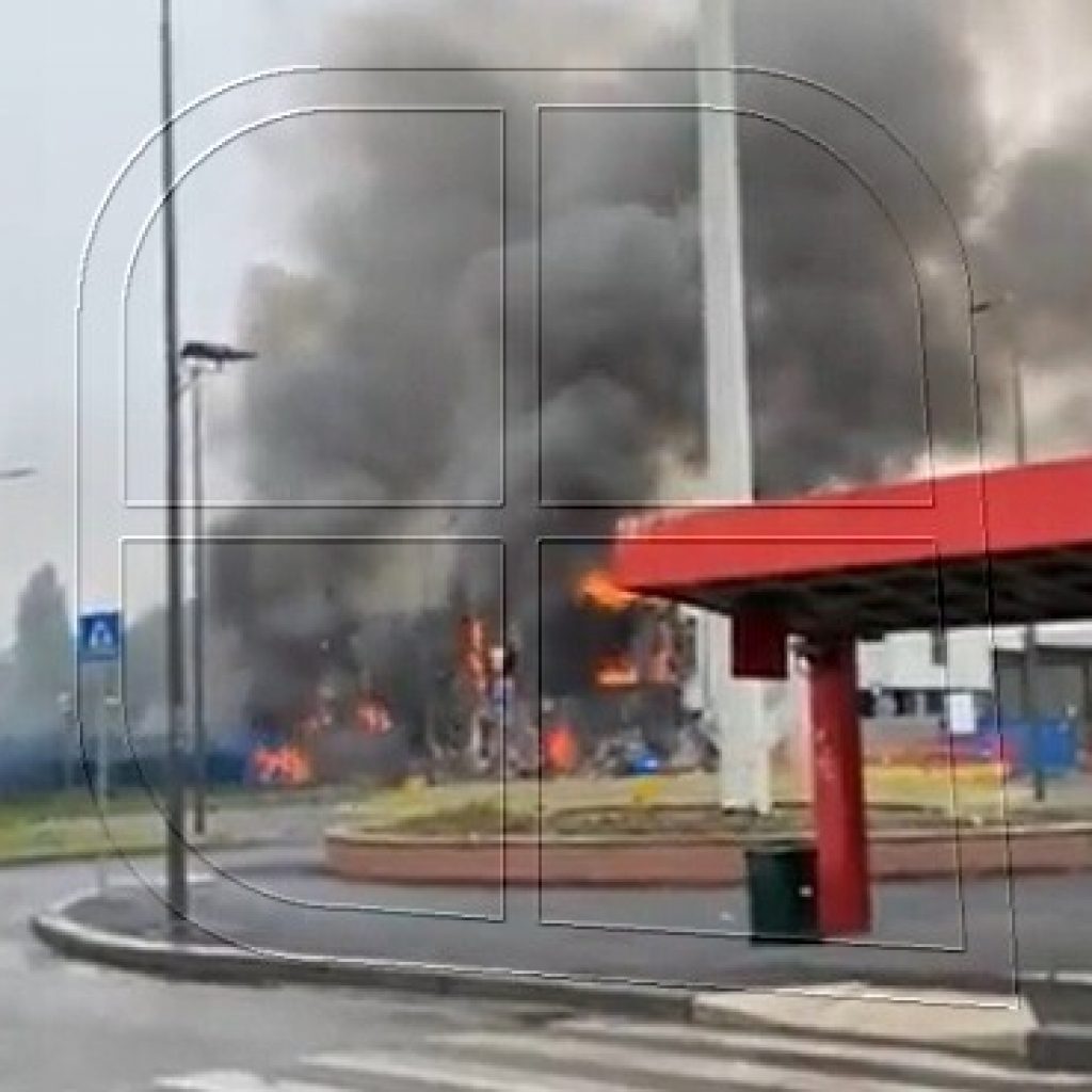 Ocho muertos al estrellarse una avioneta contra un edificio cerca de Milán