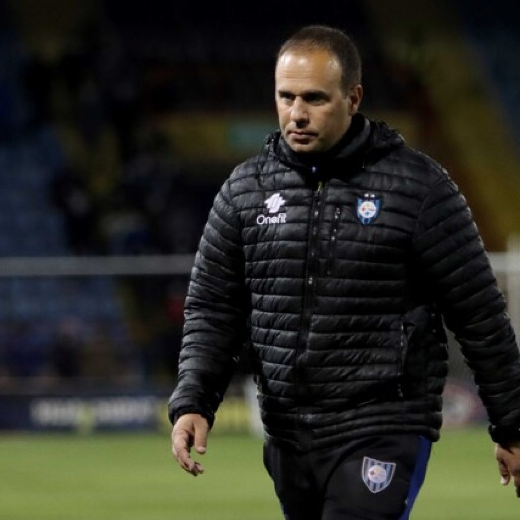 Juan José Luvera dejó de ser el entrenador de Huachipato