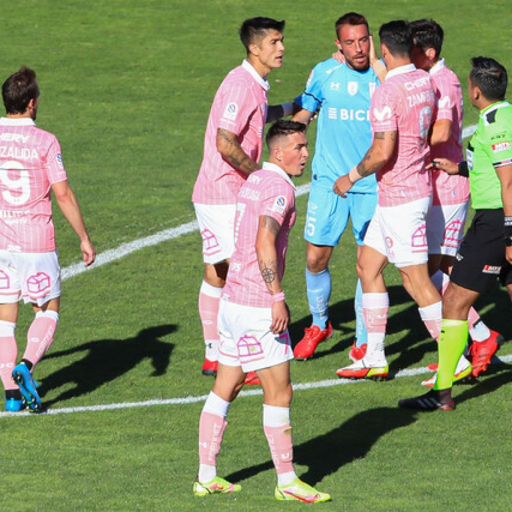 Jugadores en cuarentena de la UC podrán jugar este domingo ante O'Higgins