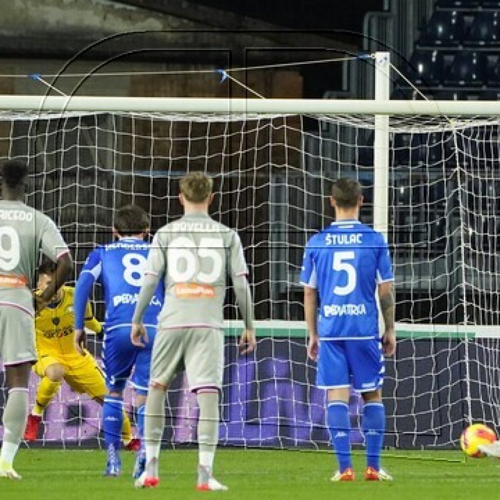 Italia: Pablo Galdames fue titular en empate del Genoa ante Empoli