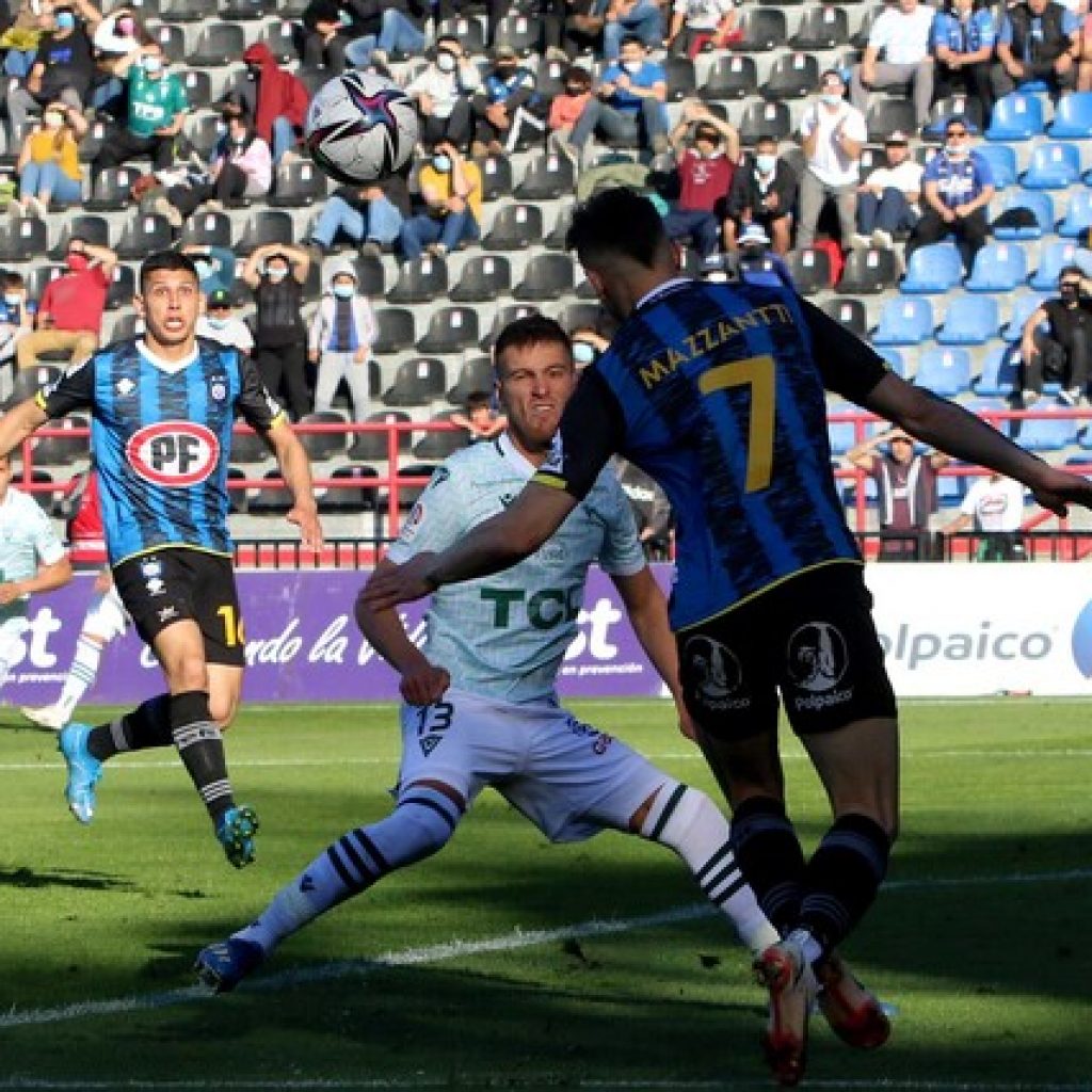 Huachipato derrotó a S. Wanderers en Talcahuano y se ilusiona con la salvación