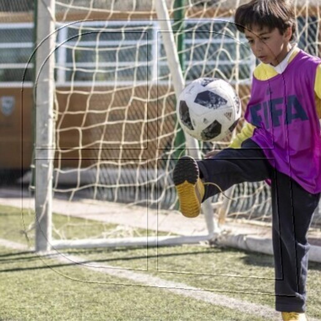 Chile y FIFA inician en Sudamérica el programa Football For Schools