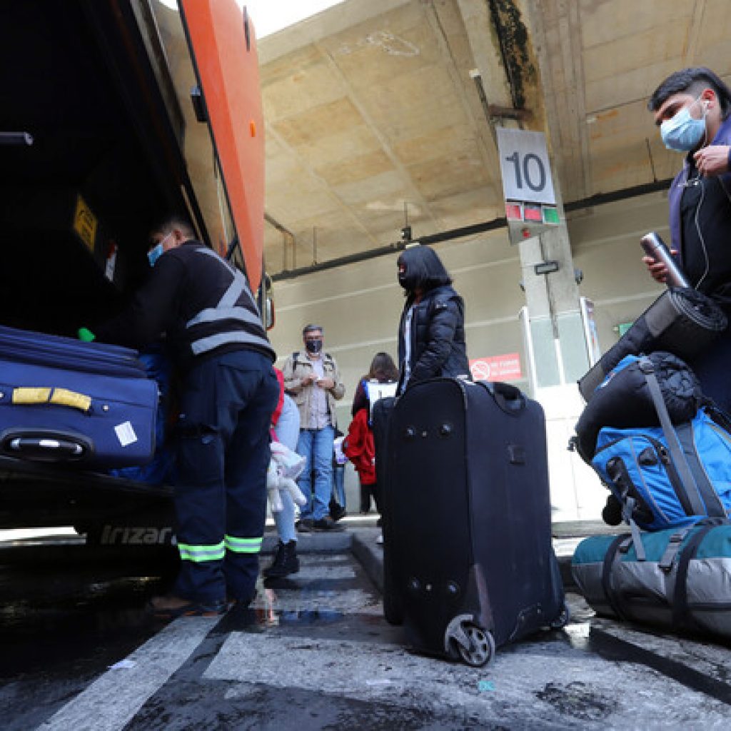 Fiestas fin de año: MTT realizará 5 mil controles a buses interurbanos y rurales