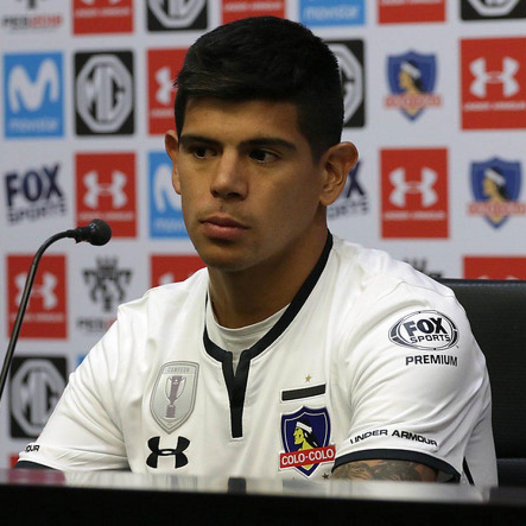 Colo Colo oficializó el regreso del mediocampista Esteban Pavez