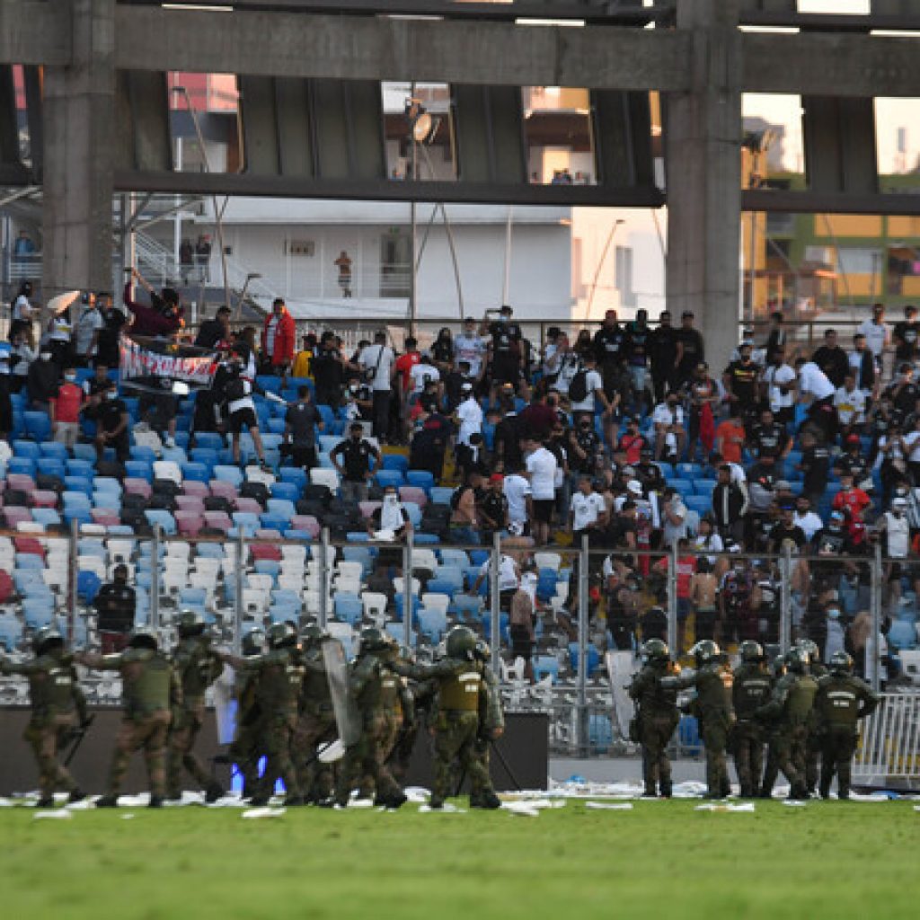 Colo Colo fue sancionado con 4 partidos sin público como visitante