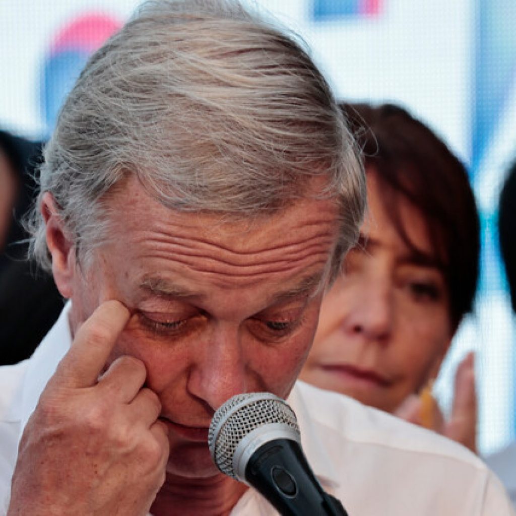 José Antonio Kast renuncia a la presidencia del Partido Republicano