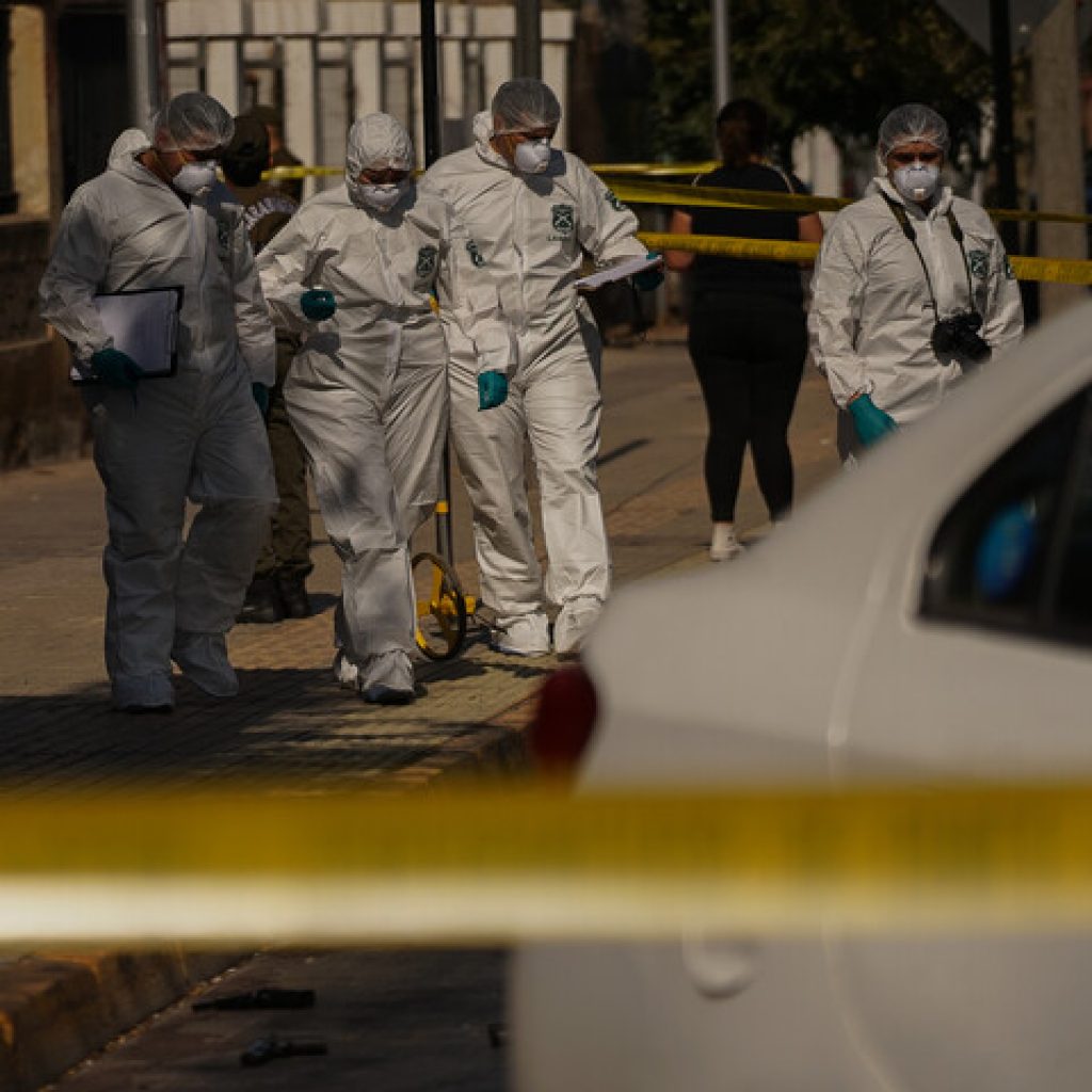 Encuentran a un hombre muerto en la comuna de Recoleta