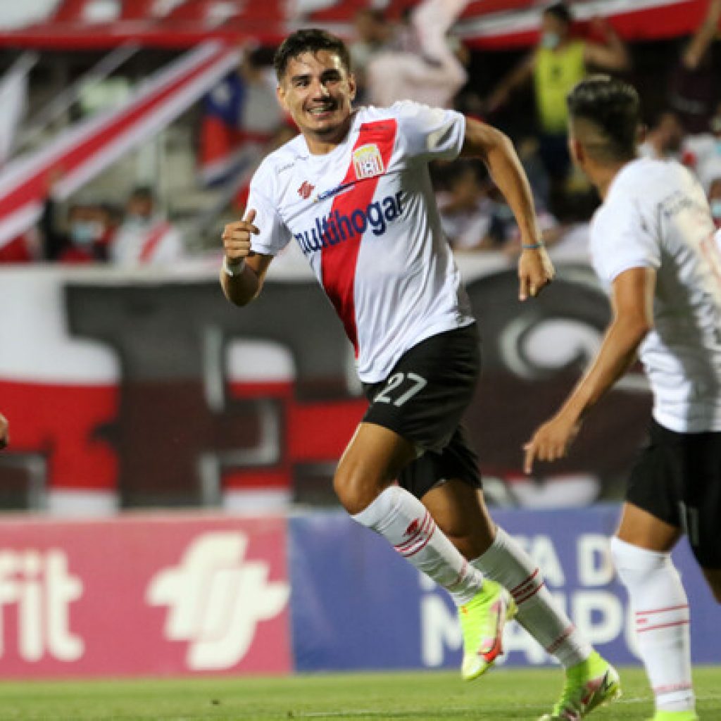 Curicó Unido goleó en casa a Huachipato en el cierre de la primera fecha