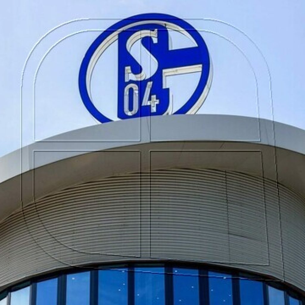 Schalke 04 retira el nombre de 'Gazprom' de sus camisetas