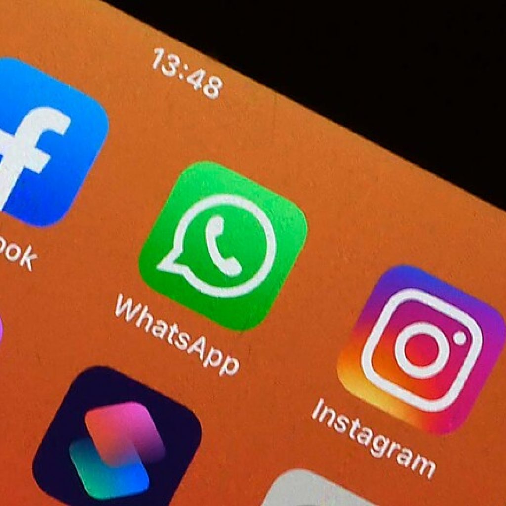 La justicia rusa prohíbe Facebook e Instagram por "extremismo"