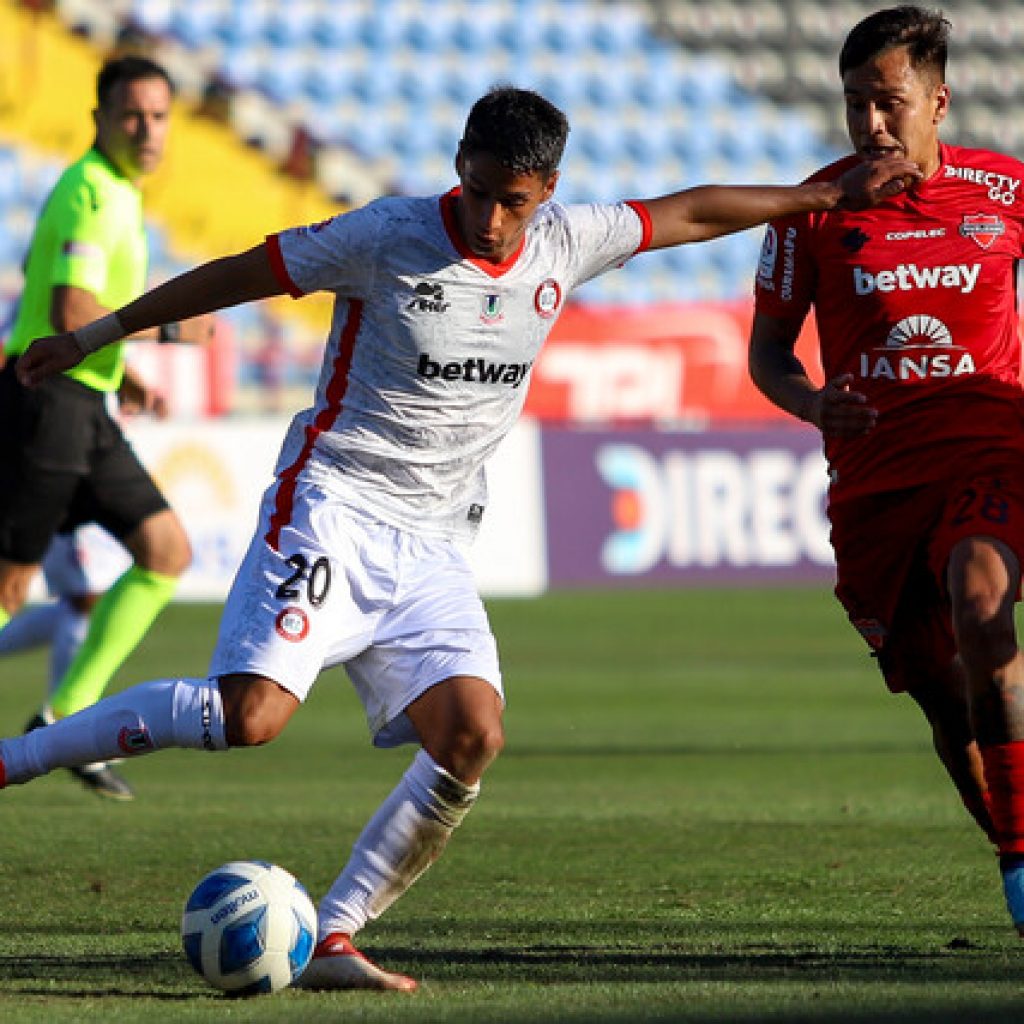 Ñublense y Unión La Calera chocan por la Copa Sudamericana