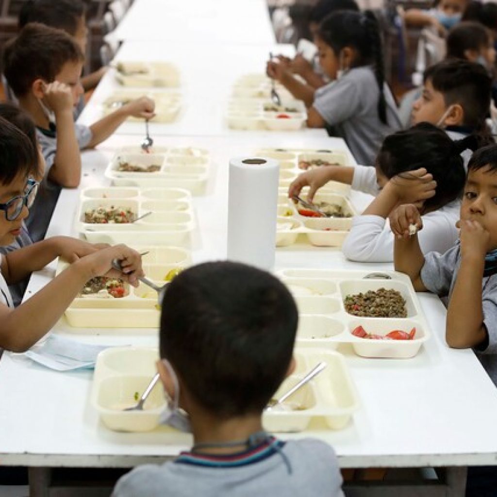 Junaeb retoma alimentación presencial en establecimientos educacionales