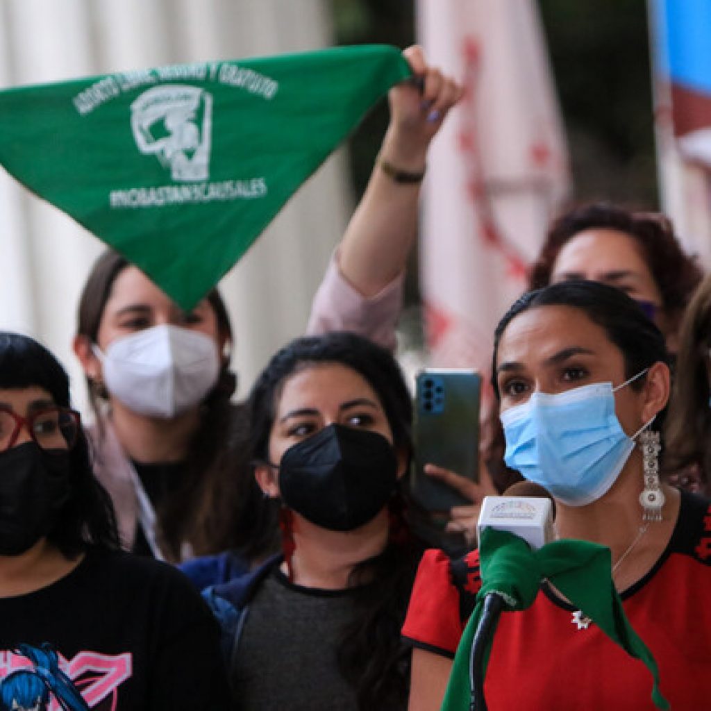 El Pleno de la Convención Constitucional dio luz verde al derecho al aborto