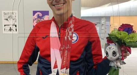 Alberto Abarza ganó una medalla de oro en Para Swimming World Series de Berlín